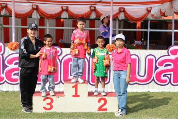 ภาพประกอบข่าว ลำดับที่ 1 จาก เปิดกิจกรรมแข่งขันกีฬาสีโรงเรียนชุมชนเทศบาลวัดมณีสถิตกปิฏฐาราม ประจำปีการศึกษา 2567