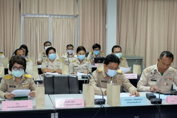 ภาพประกอบข่าว ลำดับที่ 3 จาก ร่วมประชุมผู้บริหารองค์กรปกครองส่วนท้องถิ่นจังหวัดอุทัยธานี ครั้งที่ 2/2563