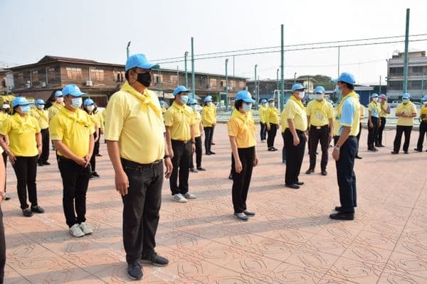 ภาพประกอบข่าว ลำดับที่ 4 จาก เข้าร่วมกิจกรรมบำเพ็ญสาธารณประโยชน์ ทำความสะอาดลอกท่อระบายน้ำและล้างถนนบริเวณตลาดพัฒนา