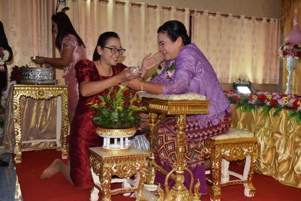 ภาพประกอบข่าว ลำดับที่ 1 จาก ร่วมงานมุฑิตาจิต คุณครูเนาวรัตน์ ชินชูศักดิ์ ครูโรงเรียนเทศบาลบ้านปากกะบาด