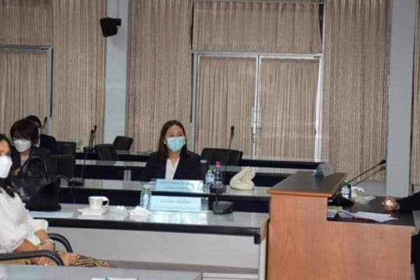 ภาพประกอบข่าว ลำดับที่ 3 จาก ร่วมประชุมชี้แจงงบประมาณกรรมาธิการวิสามัญพิจารณาร่างพระราชบัญญัติงบประมาณรายจ่ายประจำปีงบประมาณ พ.ศ. 2565