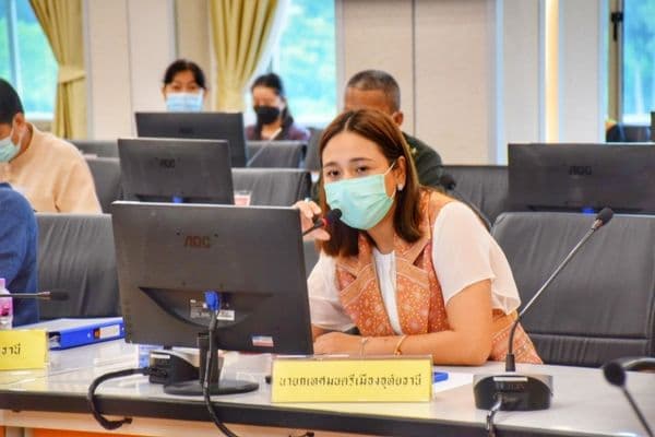 ภาพประกอบข่าว ลำดับที่ 10 จาก ร่วมประชุมคณะกรรมการโรคติดต่อจังหวัดอุทัยธานี