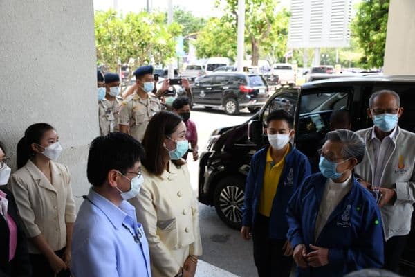ภาพประกอบข่าว ลำดับที่ 11 จาก ให้การต้อนรับ ฯพณฯ ชวน หลีกภัย ประธานรัฐสภา