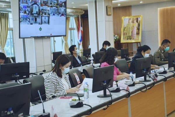 ภาพประกอบข่าว ลำดับที่ 5 จาก ร่วมประชุมคณะกรรมการการขับเคลื่อนไทยไปด้วยกันจังหวัดอุทัยธานี ครั้งที่ 1/2564