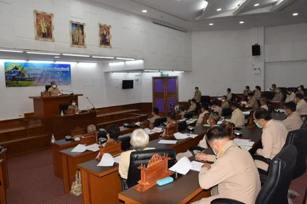 ภาพประกอบข่าว ลำดับที่ 14 จาก ประชุมสภาเทศบาลเมืองอุทัยธานี สมัยสามัญ สมัยแรก ครั้งที่ 2
