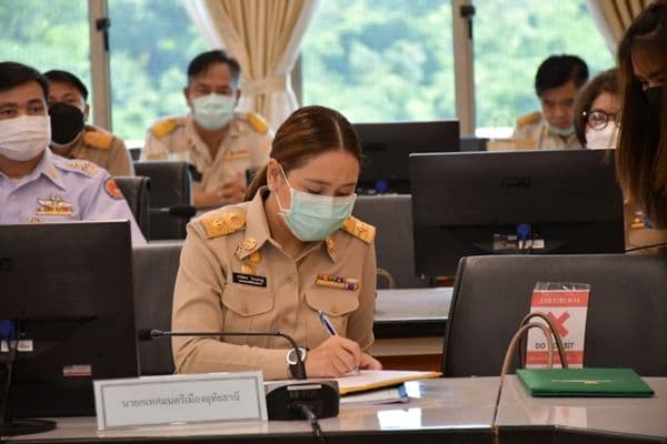 ภาพประกอบข่าว ลำดับที่ 1 จาก ร่วมประชุมคณะกรรมการจัดการสิ่งปฏิกูลและมูลฝอยจังหวัดอุทัยธานี