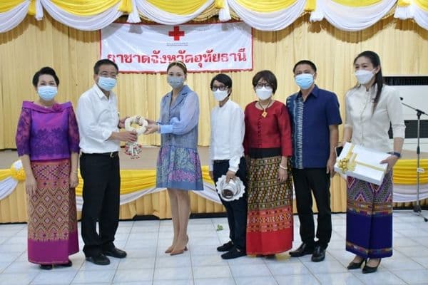 ภาพประกอบข่าว ลำดับที่ 10 จาก ร่วมส่งและแสดงความยินดีแก่นายณรงค์ รักร้อย ผู้ว่าราชการจังหวัดอุทัยธานี ในโอกาสย้ายไปดำรงตำแหน่งผู้ว่าราชการจังหวัดสมุทรสาคร