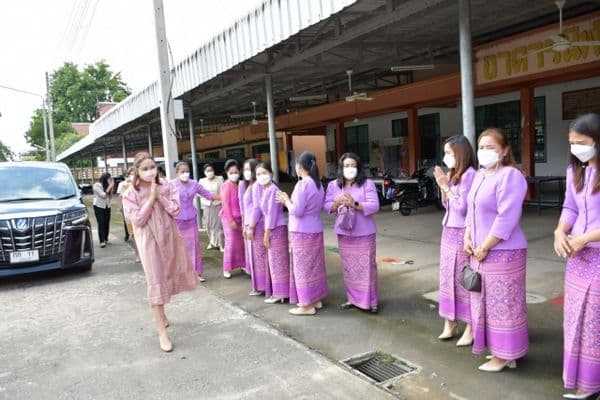 ภาพประกอบข่าว ลำดับที่ 1 จาก งานแสดงมุทิตาจิตครูโรงเรียนชุมชนเทศบาลวัดมณีสถิตกปิฏฐาราม
