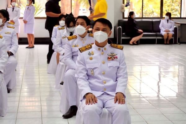ภาพประกอบข่าว ลำดับที่ 1 จาก ร่วมพิธีวางพวงมาลาถวายราชสักการะพระบาทสมเด็จพระจอมเกล้าเจ้าอยู่หัว รัชกาลที่ 4 เนื่องในวันคล้ายวันสวรรคต
