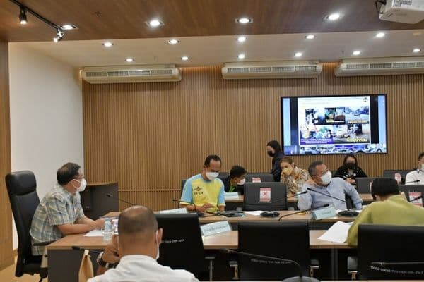 ภาพประกอบข่าว ลำดับที่ 2 จาก ร่วมประชุมมอบนโยบายและชี้แจงข้อราชการสำคัญผ่านระบบวีดิทัศน์ทางไกล (VCS)