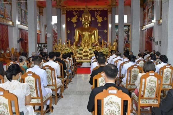 ภาพประกอบข่าว ลำดับที่ 3 จาก ร่วมพิธีถวายผ้าพระกฐินพระราชทาน ณ วัดมณีสถิตกปิฏฐาราม