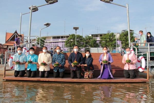 ภาพประกอบข่าว ลำดับที่ 13 จาก ร่วมประชาสัมพันธ์ลอยกระทงวิถีใหม่ สืบสานวัฒนธรรมไทย