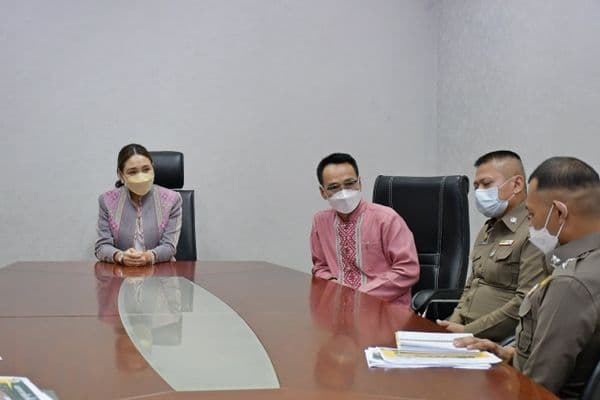 ภาพประกอบข่าว ลำดับที่ 5 จาก ร่วมประชุมวางแผนการประชาสัมพันธ์ความร่วมมือระหว่างตำรวจและองค์กรปกครองส่วนท้องถิ่น เกี่ยวกับโครงการ “Smart Safety Zone 4.0”