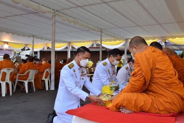 ภาพประกอบข่าว ลำดับที่ 11 จาก กิจกรรมเนื่องในวันคล้ายวันพระบรมราชสมภพ พระบาทสมเด็จพระบรมชนกาธิเบศร มหาภูมิพลอดุลยเดชมหาราช บรมนาถบพิตร วันชาติ และ วันพ่อแห่งชาติ