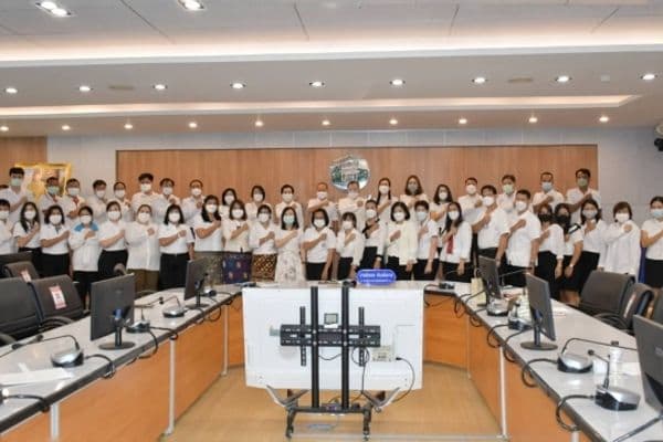 ภาพประกอบข่าว ลำดับที่ 13 จาก วมรับชมการถ่ายทอดสดประกาศเจตนารมณ์ เนื่องในงานวันต่อต้านคอร์รัปชันสากล (ประเทศไทย)