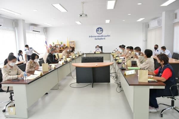 ภาพประกอบข่าว ลำดับที่ 2 จาก ​ประชุม​คณะกรรมการ​กีฬา​จังหวัด​อุทัยธานี​ ครั้ง​ที่​ 1​ ประจำปี 2564​