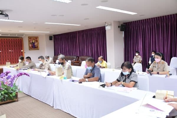 ภาพประกอบข่าว ลำดับที่ 7 จาก ​ประชุมคณะกรรมการพัฒนาเทศบาลเมือง​อุทัยธานี​ ครั้งที่ 4/2564​