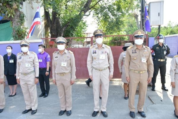 ภาพประกอบข่าว ลำดับที่ 6 จาก เฝ้ารับเสด็จ สมเด็จพระกนิษฐาธิราชเจ้า กรมสมเด็จพระเทพรัตนราชสุดาฯ สยามบรมราชกุมารี