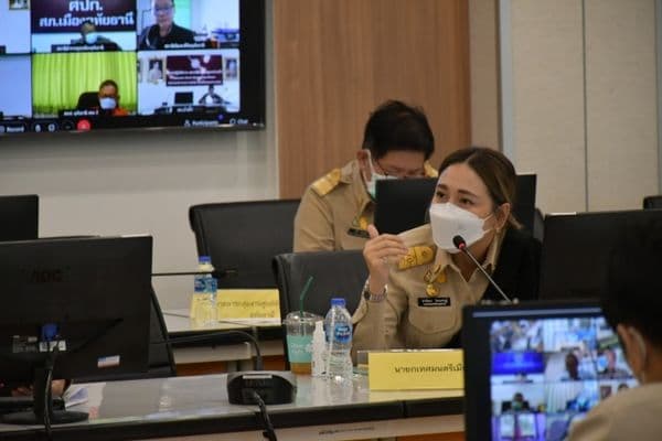 ภาพประกอบข่าว ลำดับที่ 5 จาก ประชุมคณะกรมการจังหวัดและหัวหน้าส่วนราชการจังหวัดอุทัยธานี