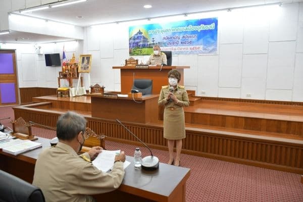 ภาพประกอบข่าว ลำดับที่ 5 จาก ประชุมสภาเทศบาลเมืองอุทัยธานี สมัยสามัญ สมัยแรก ประจำปี 2565