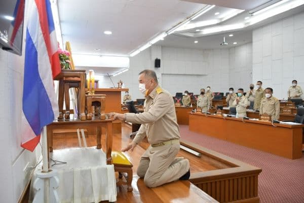 ภาพประกอบข่าว ลำดับที่ 1 จาก ประชุมสภาเทศบาลเมืองอุทัยธานี สมัยสามัญ สมัยแรก ประจำปี 2565