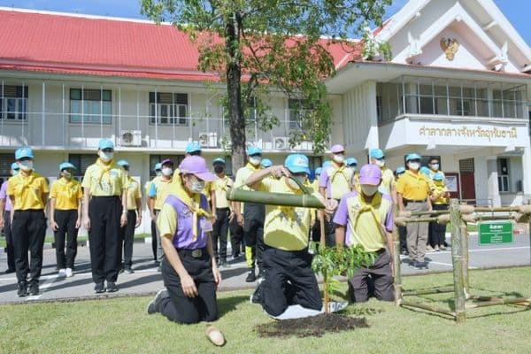 ภาพประกอบข่าว ลำดับที่ 1 จาก กิจกรรม​ปลูก​ต้นสะเดา ต้นไม้​ประจำจังหวัด​อุทัยธานี​ และกิจกรรมจิตอาสา