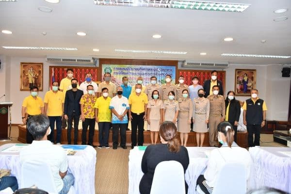 ภาพประกอบข่าว ลำดับที่ 1 จาก อบรมโครงการอบรมผู้ประกอบการด้านสุขาภิบาล ประจำปีงบประมาณ 2565 หลักสูตรอบรมผู้ประกอบกิจการและผู้สัมผัสอาหาร
